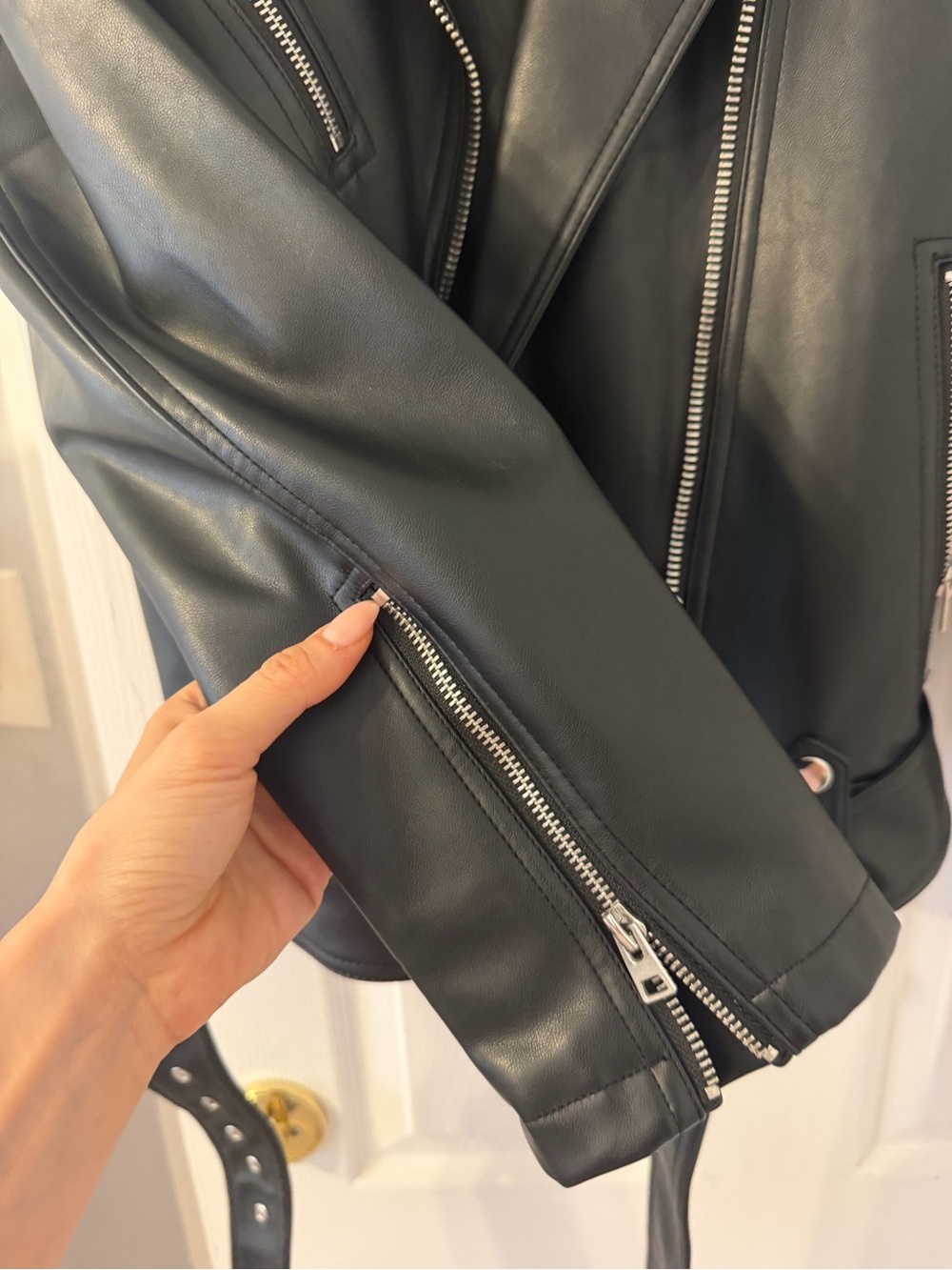 Topshop Black Leather Moto Jacket with Belt - Picture 5 of 9